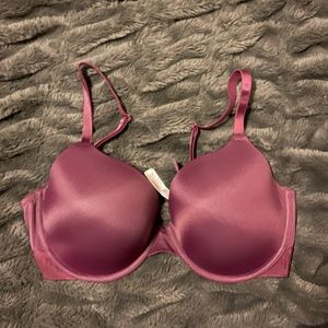 Victoria Secret Maroon T-shirt Bra 36 DD